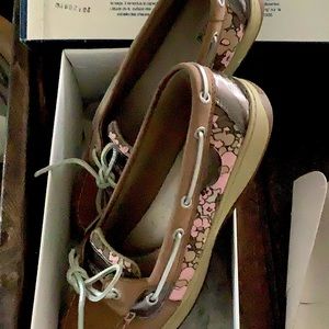 Sherry Angelfish Floral Topsider